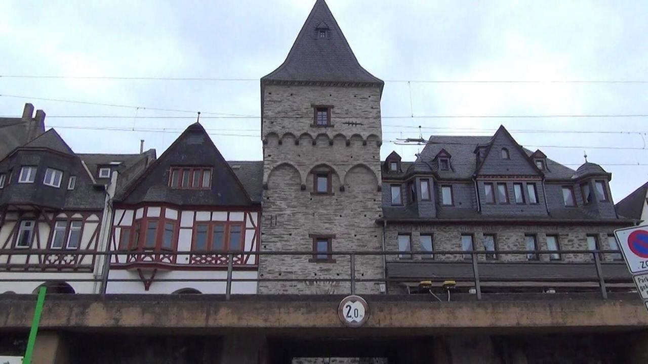 Kranenturm Hotel バッハラッハ エクステリア 写真